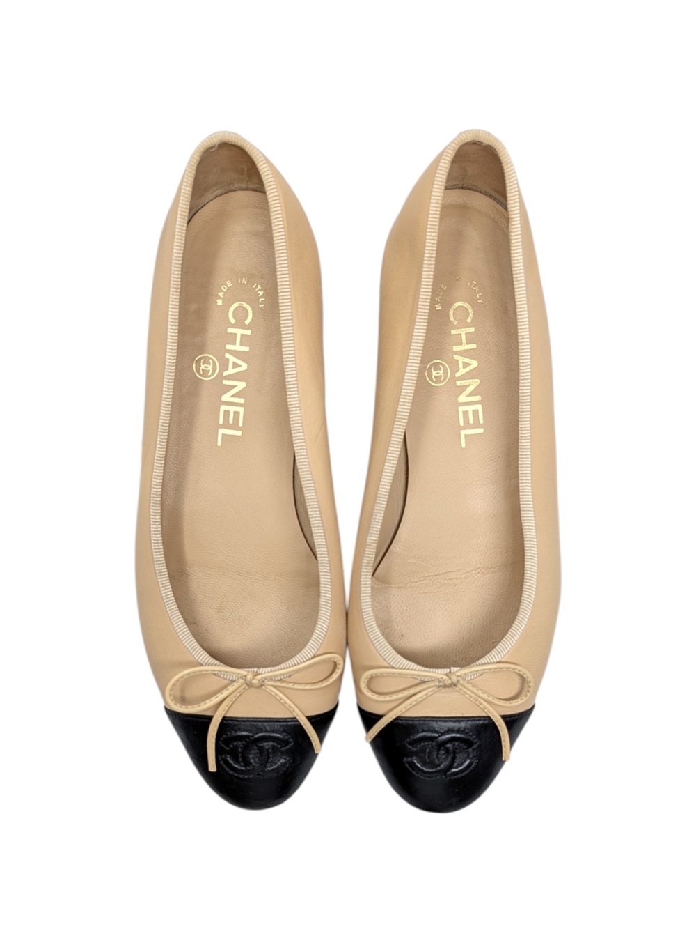 Chanel Ballet Flat Ballerina Two Tone Beige Tan Black CC Logo Cap Toe 37.5 | 7